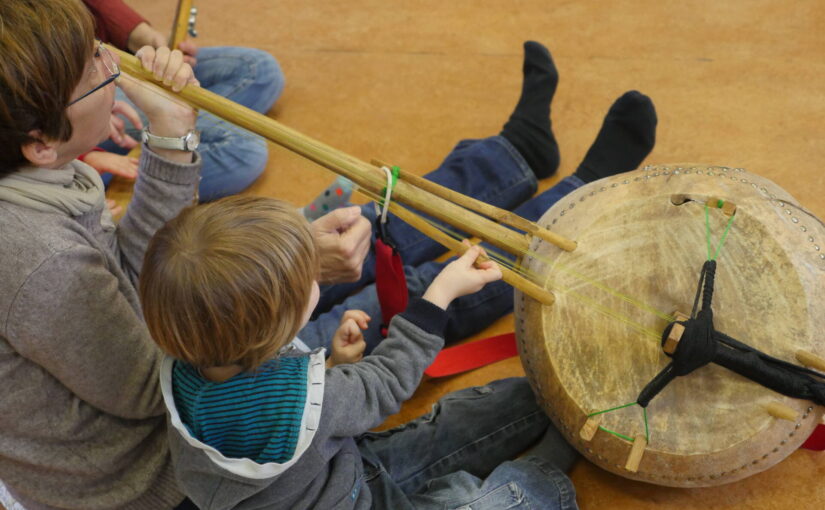 COMPLET – Kidzik/Jeunesses Musicales – Parenthèse musicale pour parents et bébés “Ateliers d’éveil musical aux sonorités méditerranéennes” @Espace Magh