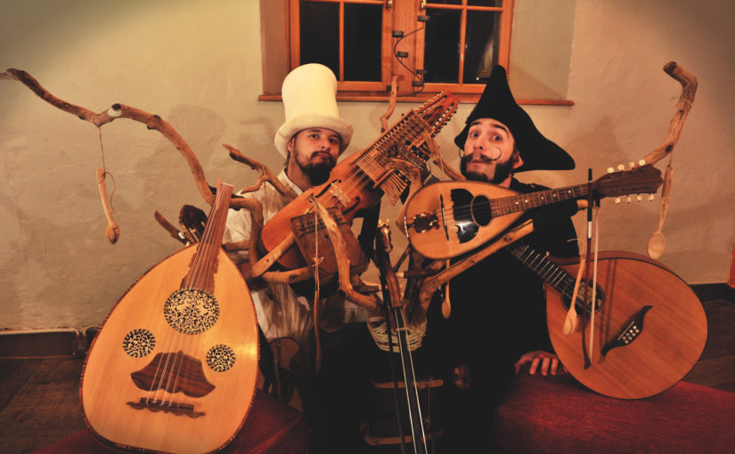 AUSTRAL BOREAL FESTIVAL : MUSIQUES BAVARDES / LES GRANDES MOUSTACHES